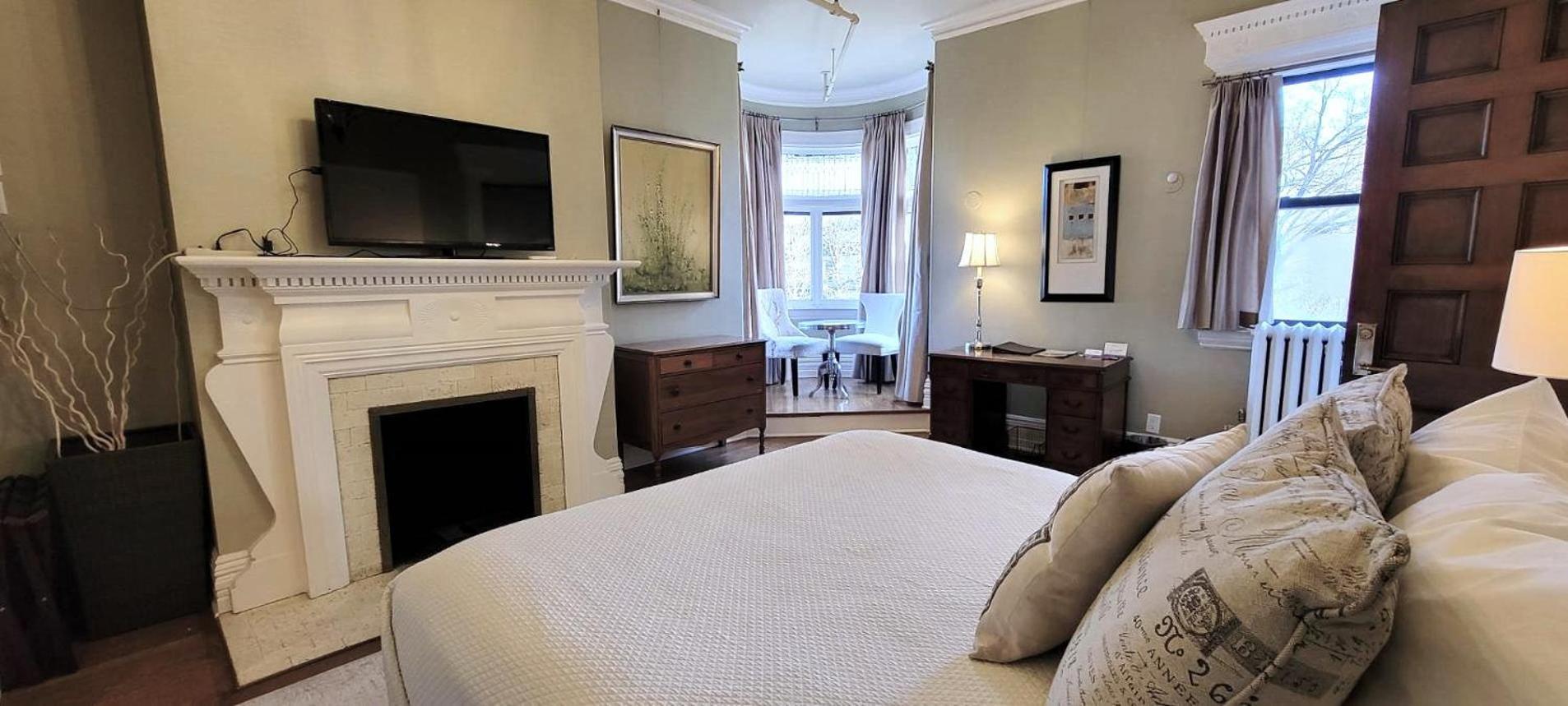 The New Victorian Mansion Bed & Breakfast เซนต์พอล ภายนอก รูปภาพ